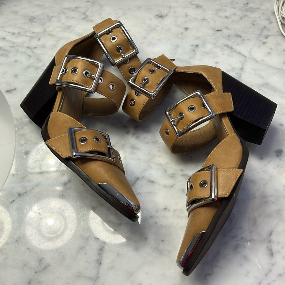 Free People x Jeffrey Campbell Hendrix Heels Tan Size 6 NWT - Picture 4 of 13